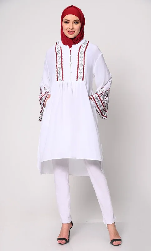 Elegant Machine-Embroidered White Tunic with Flared Sleeves